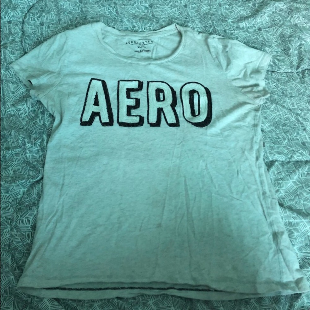 White Aeropostale shirt